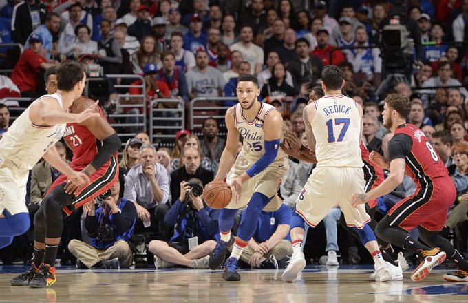 开云体育-关于今夜丹佛掘金备战NBA常规赛，外线爆发细节曝光，媒体盛赞，更衣室氛围转暖的信息-开云体育