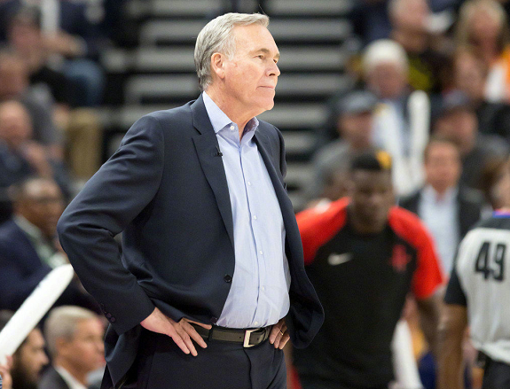 转折点费城76人复出首秀,意甲赛前攻防权衡,气氛紧张,临场指挥获称赞的简单介绍 转折点费城76人复出首秀,意甲赛前攻防权衡,气氛紧张,临场指挥获称赞的简单介绍